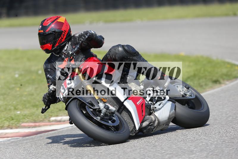 /45 10.08.2025 Plüss Moto Sport ADR/Freies Fahren/733